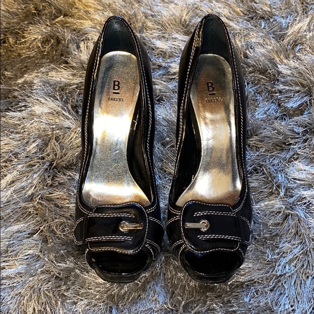 Bakers peep toe heel